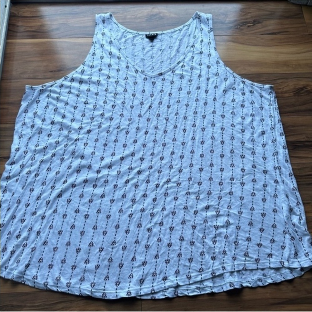 Torrid multicolored white tank 5X  Women's Sleeveless Top